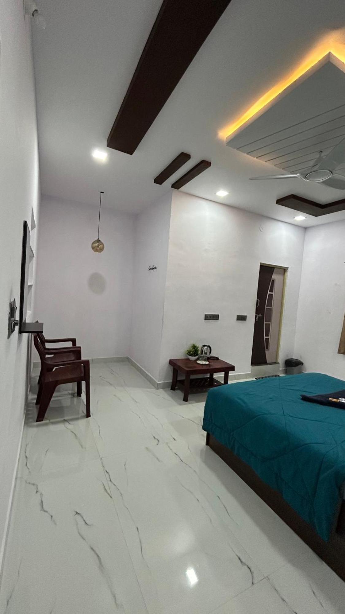 Raj Homestay Hampi Exterior photo