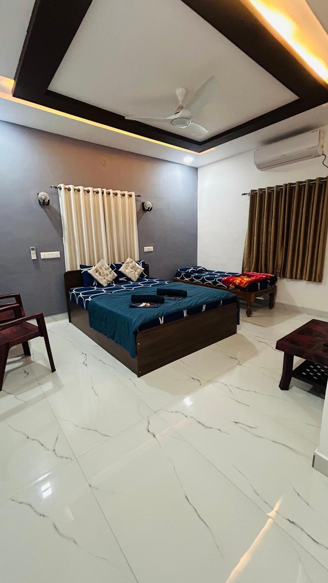 Raj Homestay Hampi Exterior photo