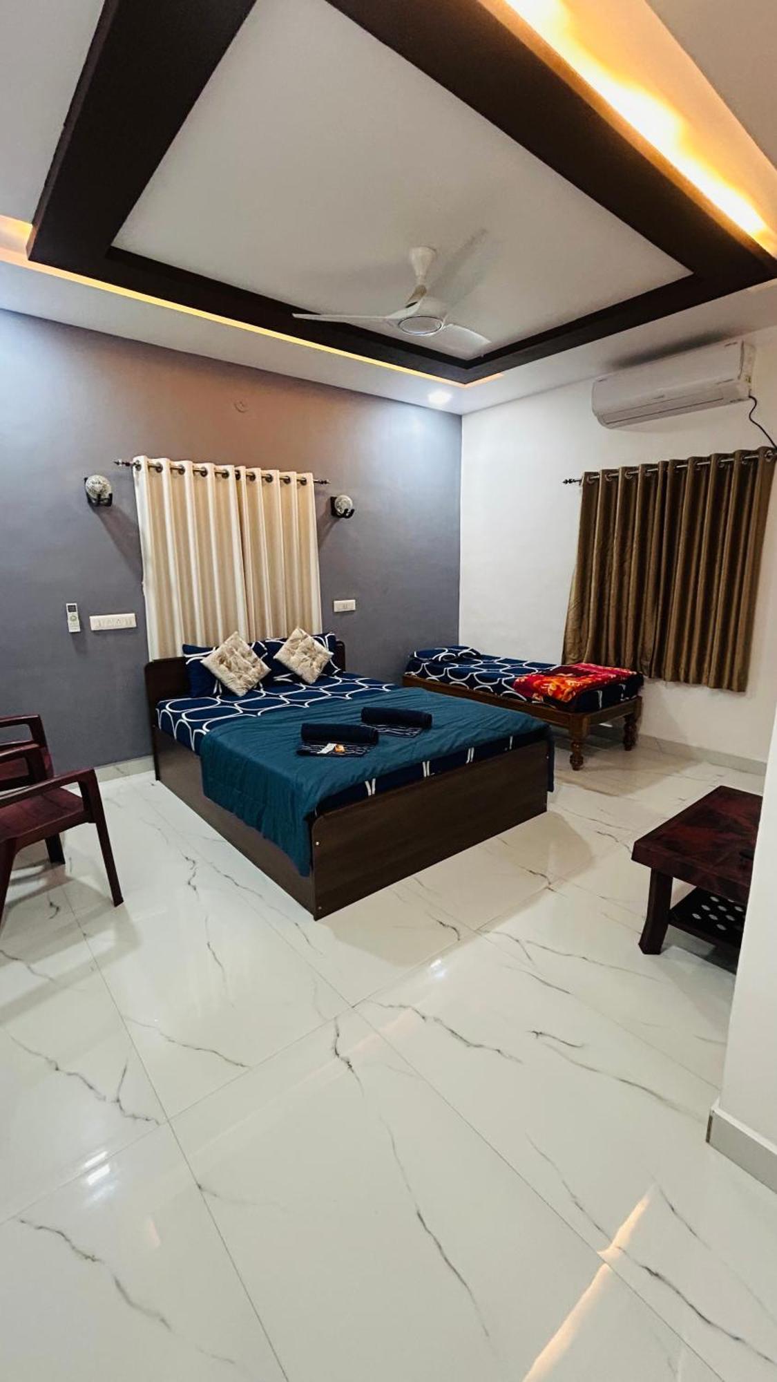 Raj Homestay Hampi Exterior photo